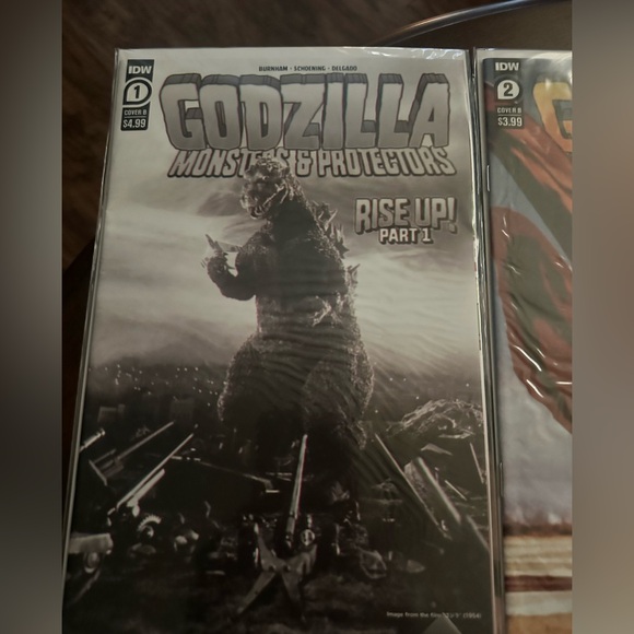 Godzilla Monster Comics Collection - Black, Red, Green Covers - Picture 3 of 8